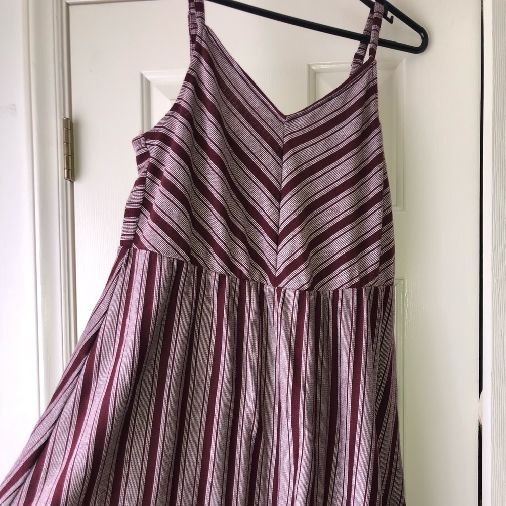 maroon and white sundress
